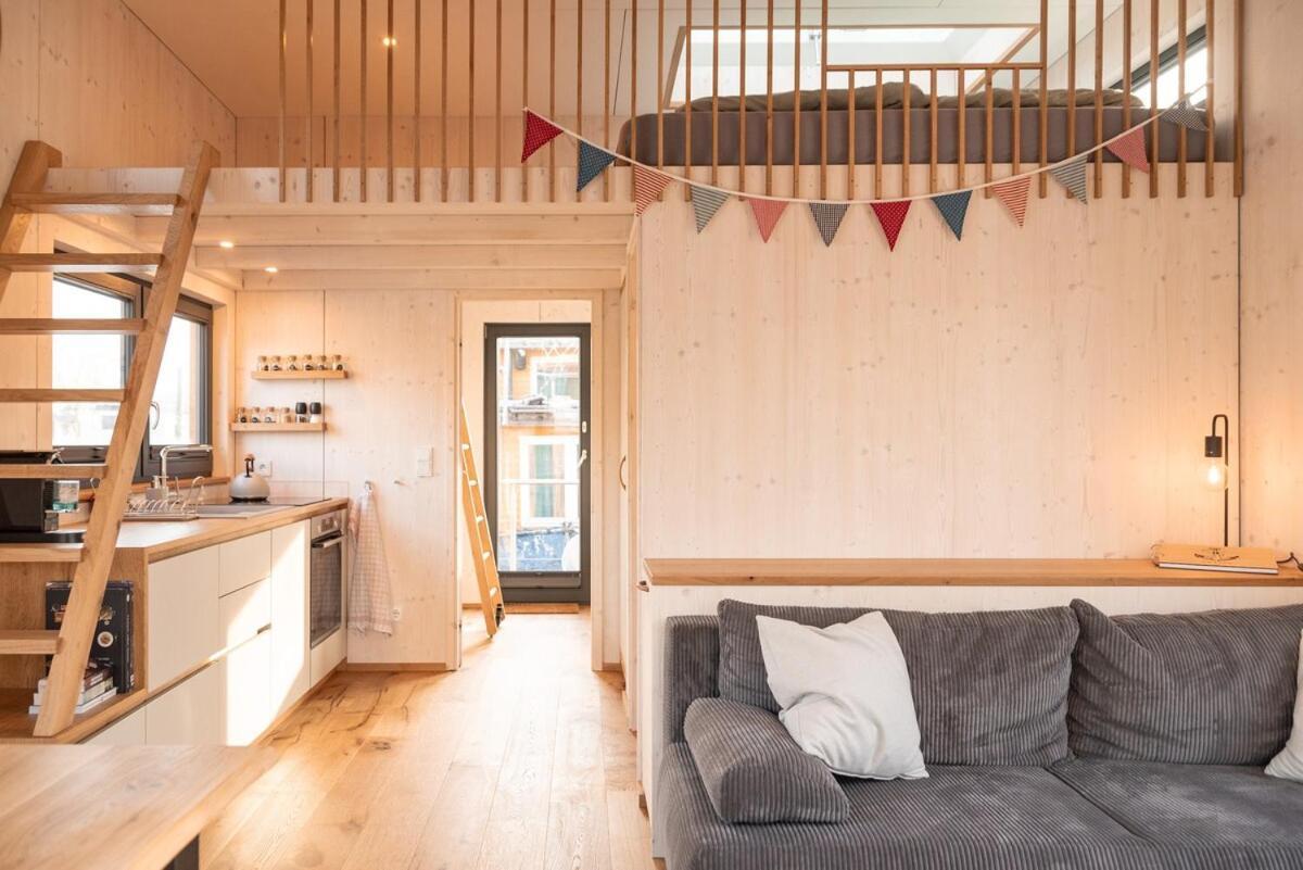 Botel Wohnlich, Hochwertig - Hausboot Petite Mit Kamin Hamburg